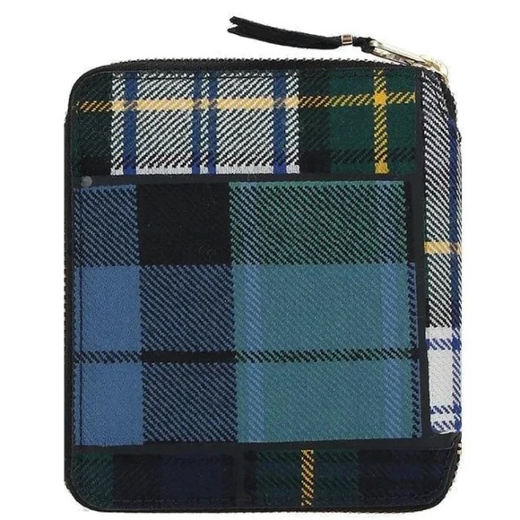 Comme des Garçons Wallet Zip-Around Tartan Wallet - Picture 1 of 3